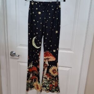 Black Starry Night Mushroom Print Pants